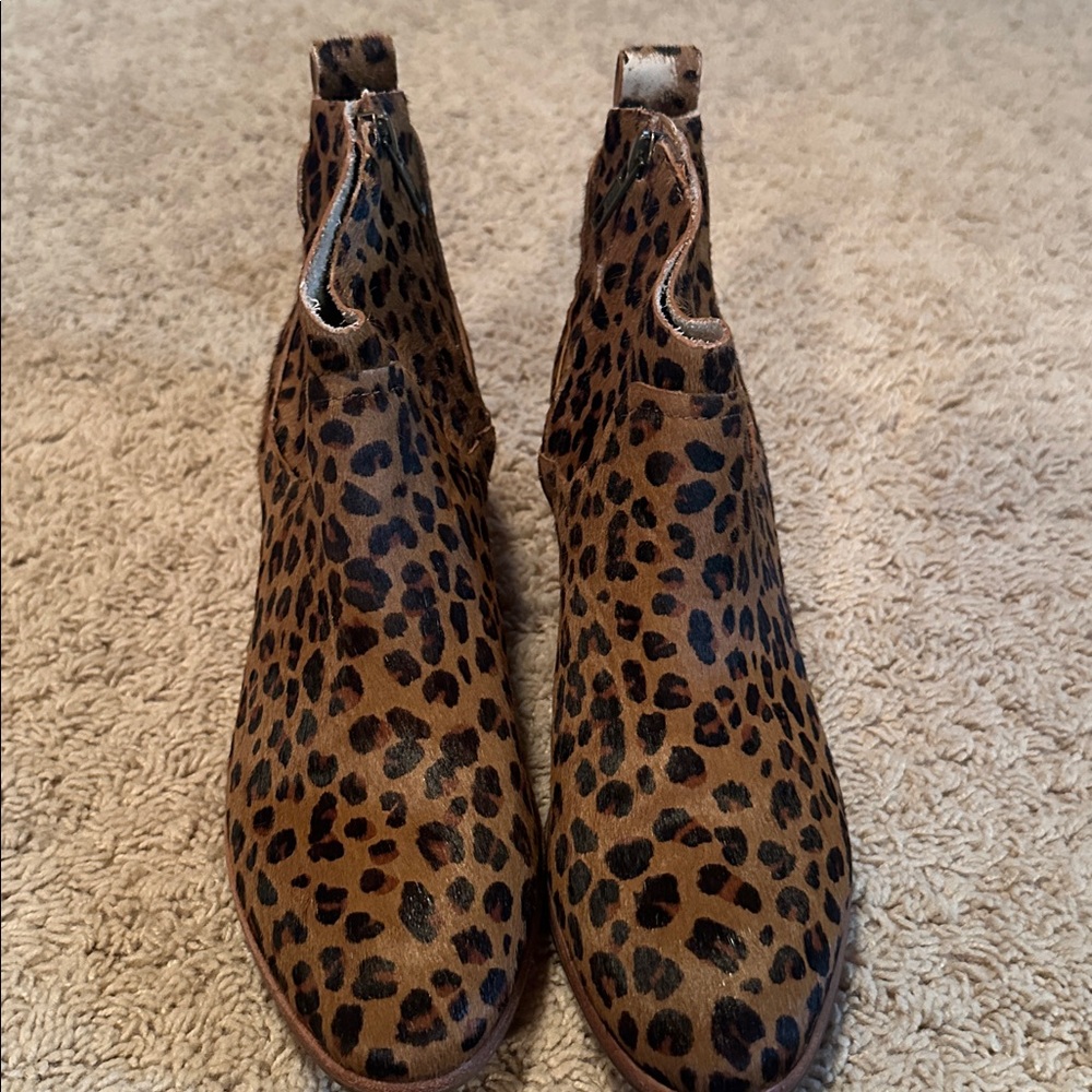 UGG Leopard Print Cow hair Heeled Boots